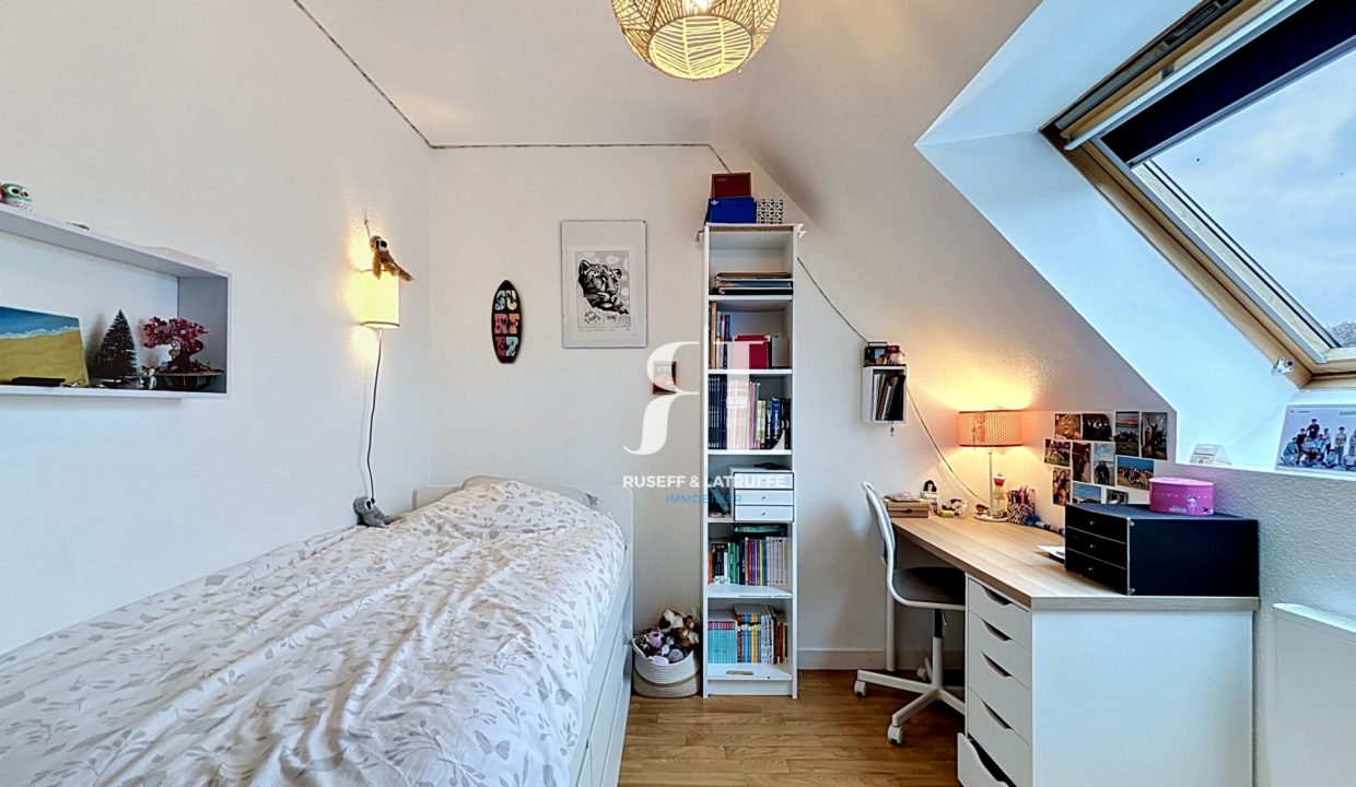 le-bolay_00008-31688-0.jpg
