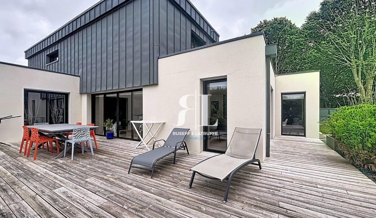 le-floch_00001-31926-0.jpg