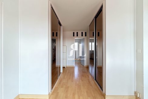combes_00005-39200-0.jpg