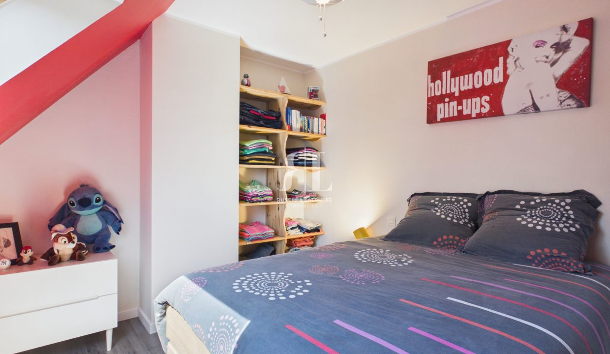 cam04348g0-pr0163-still003-39473-0.jpg
